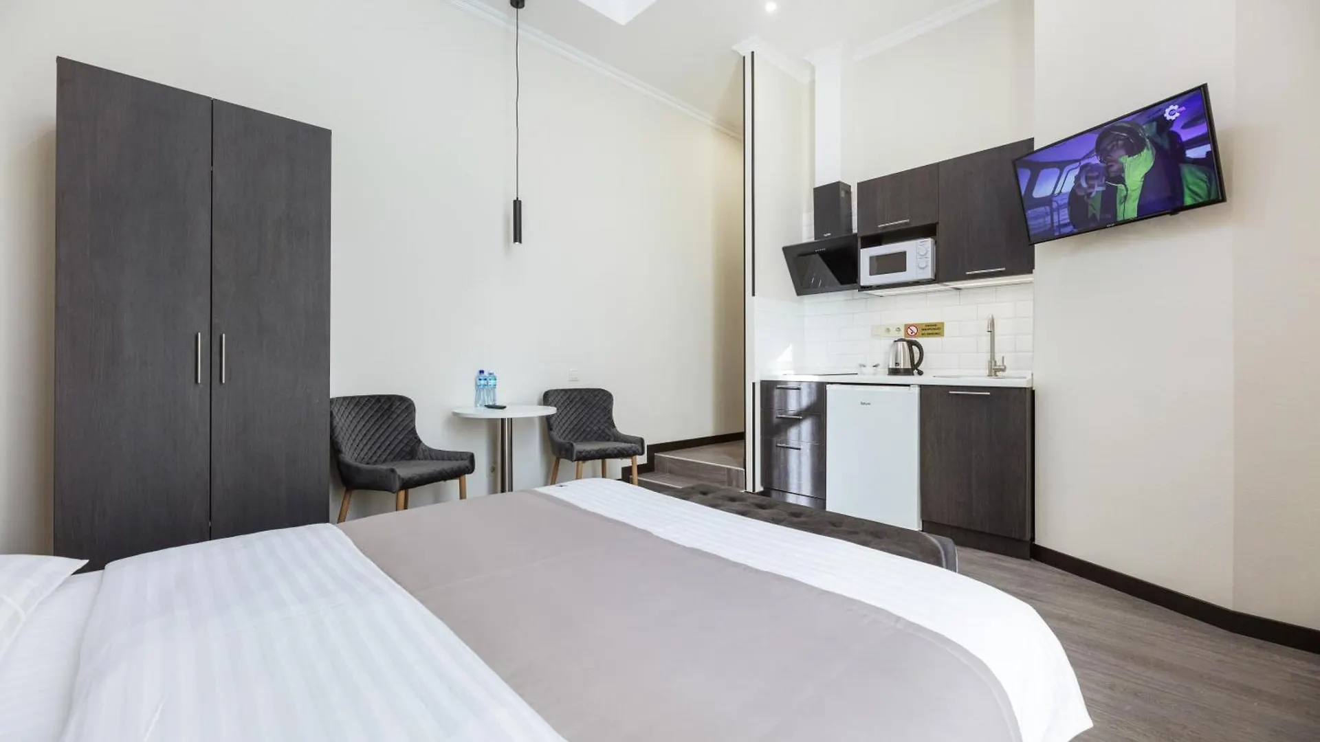 Apart-Hotel -911 Mikhailovsky Kyiv Apartment